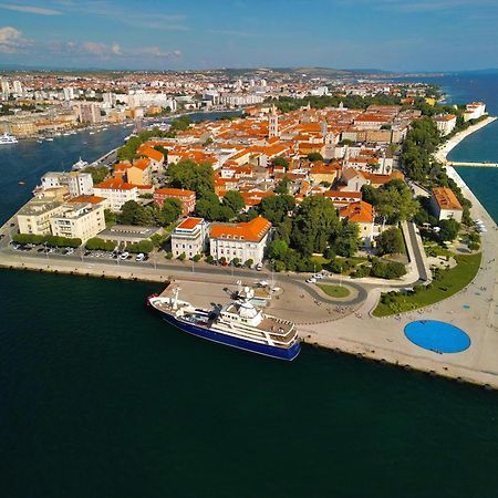 Holiday Apartments Ivano & Leo - Private Parking Zadar Dış mekan fotoğraf