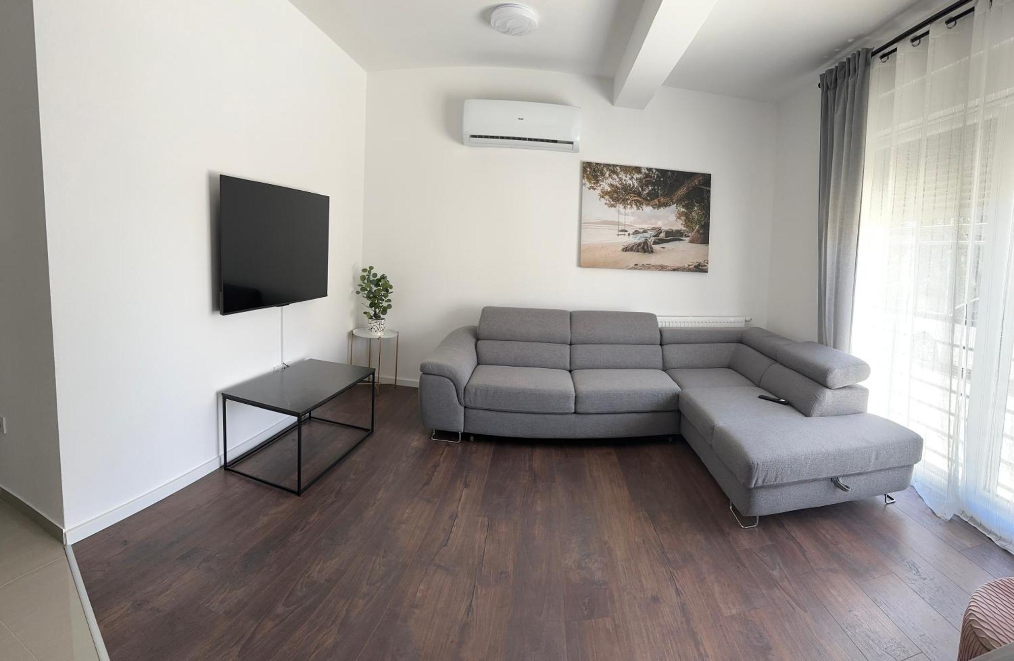 Holiday Apartments Ivano & Leo - Private Parking Zadar Dış mekan fotoğraf