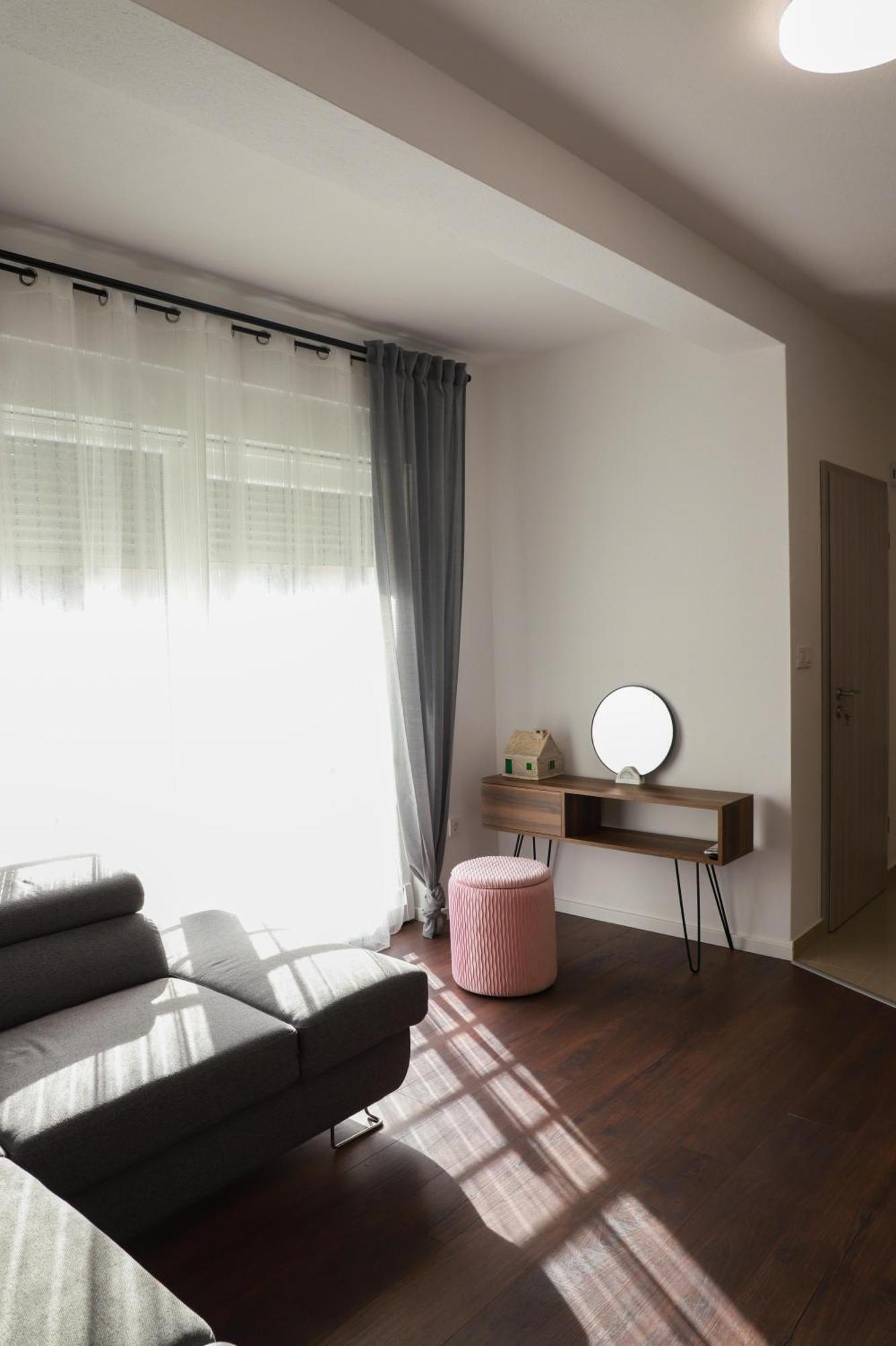 Holiday Apartments Ivano & Leo - Private Parking Zadar Dış mekan fotoğraf
