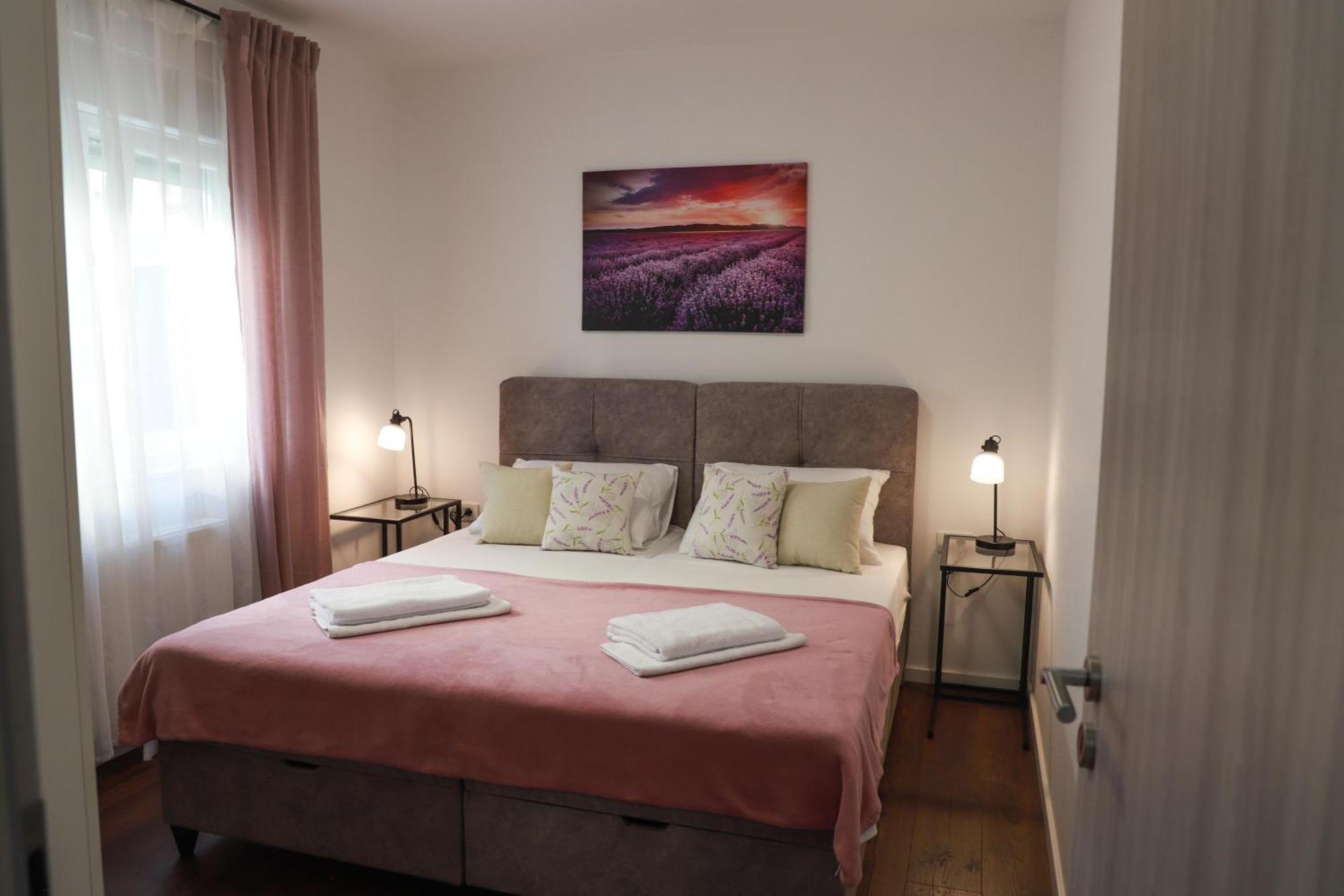 Holiday Apartments Ivano & Leo - Private Parking Zadar Dış mekan fotoğraf