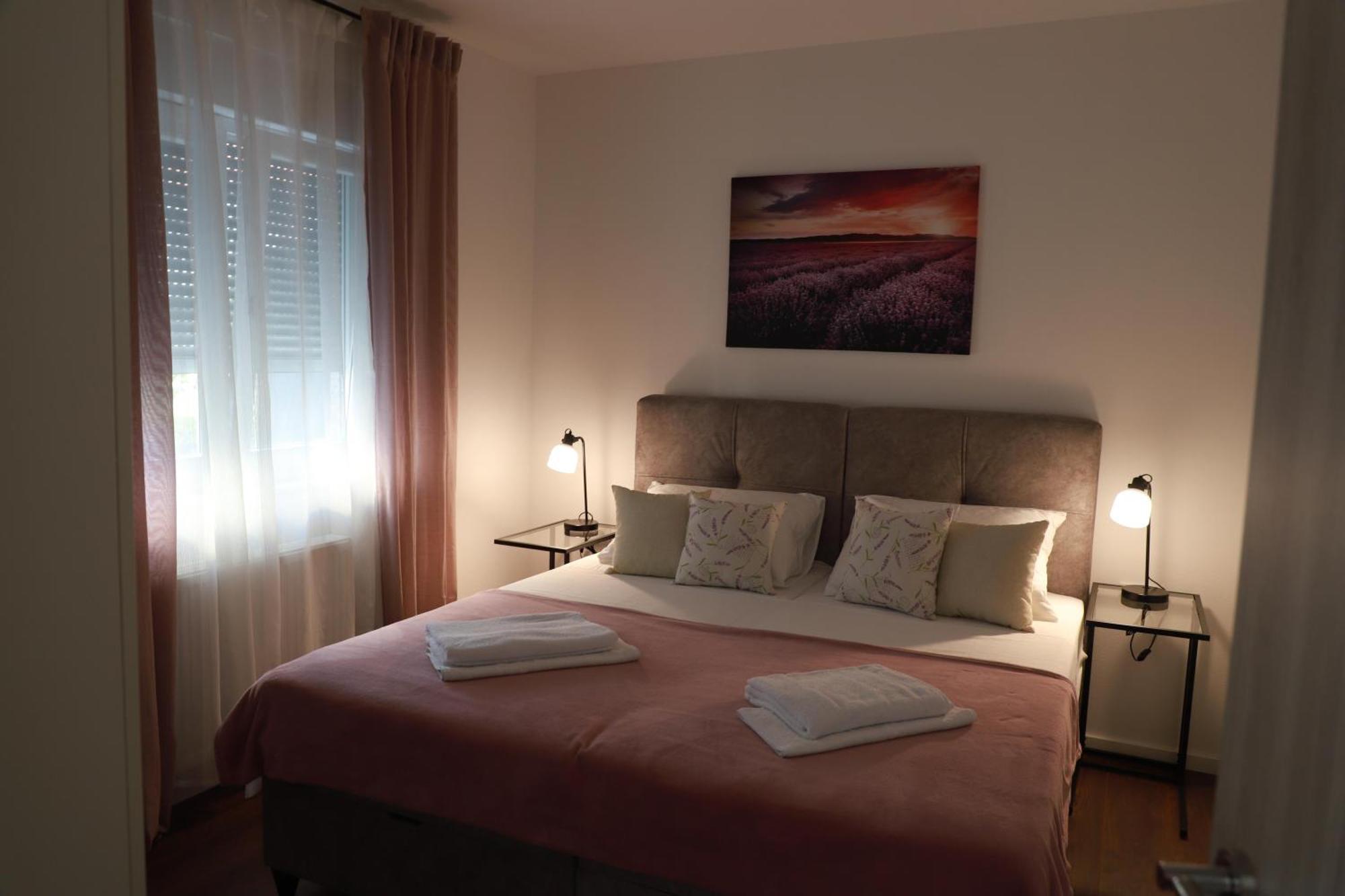 Holiday Apartments Ivano & Leo - Private Parking Zadar Dış mekan fotoğraf