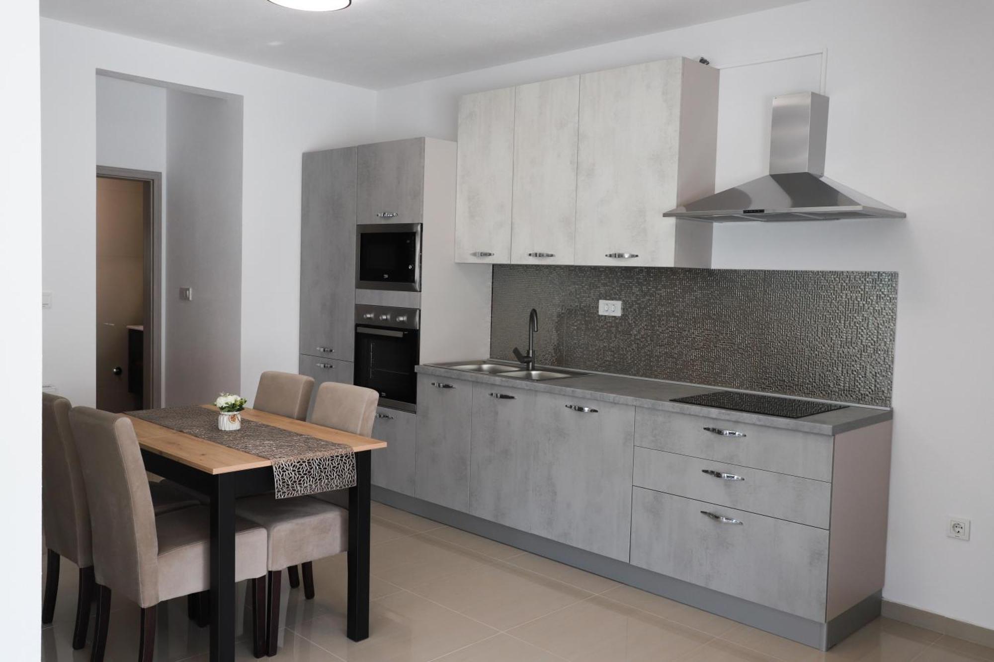 Holiday Apartments Ivano & Leo - Private Parking Zadar Dış mekan fotoğraf